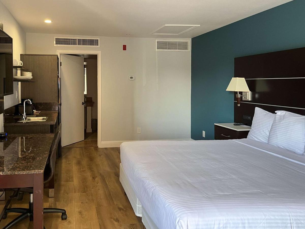 6 Ca Napa Valley Hotel